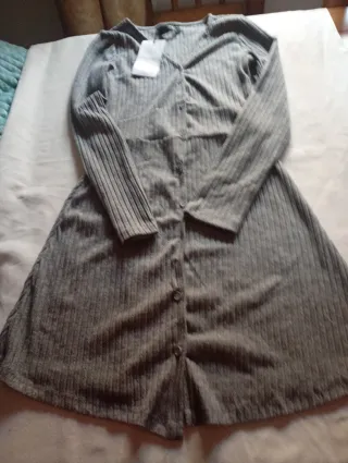 Vestido gris manga larga Breska