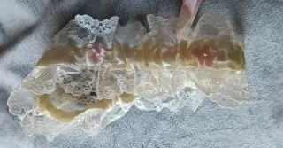 Liga de novia encaje blanco lazo rosa