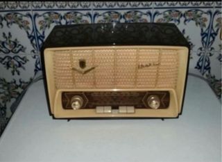 Radio Vintage Beige y Negra