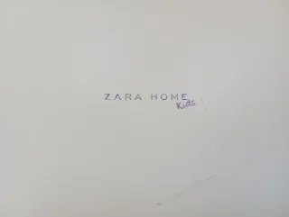 Mini taburete Zara Kids blanco