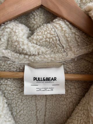 Abrigo borreguillo con capucha