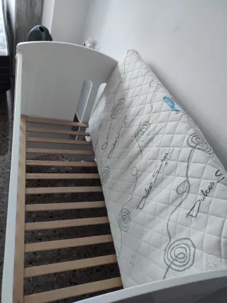 Cuna blanca con osito sweet bear