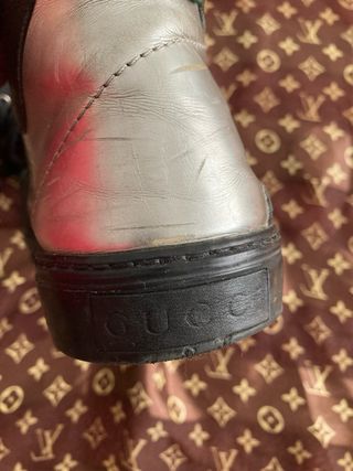 GUCCI ZAPATILLAS NEGRAS Y PLATAEADO