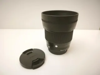 Sigma 56mm F1.4 DC DN M4/3