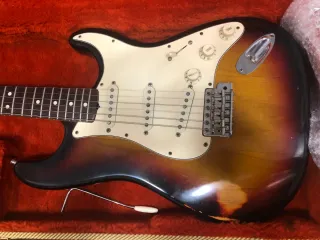 Fender Stratocaster AVRI '62 Fullerton 1982