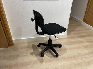 Silla de estudio con ruedas
