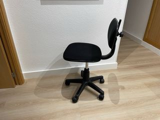 Silla de estudio con ruedas