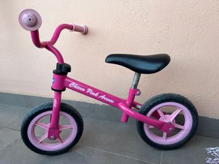Bici de equilibrio rosa Chicco