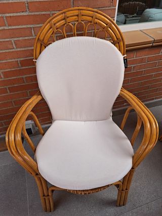 Mesa y 4 Sillas Jardín Madera Rattan