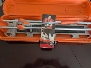 Cortador de azulejos Rubi