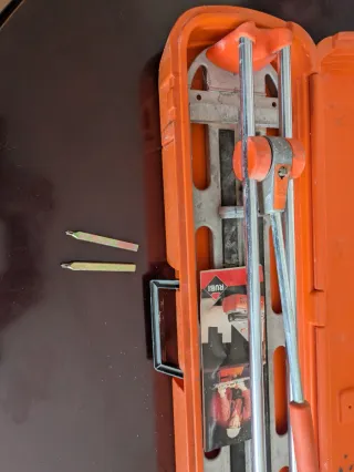 Cortador de azulejos Rubi