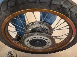 Ruedas honda africa twin 750 Delantera y Trasera