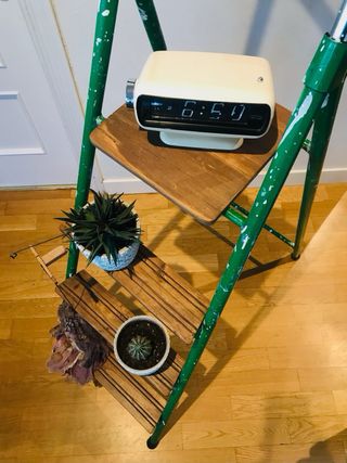 Escalera restaurada verde madera