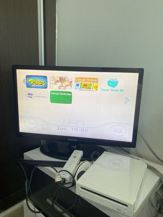 Nintendo Wii Familiar Edition Blanca