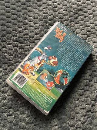 Tod y Toby VHS Disney Clásicos
