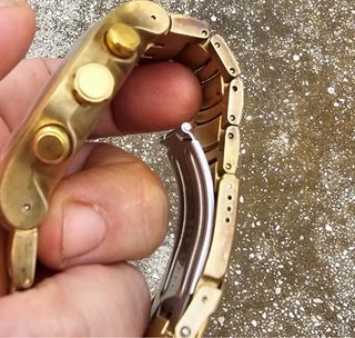 Reloj Swatch Irony Chrono XL Dorado