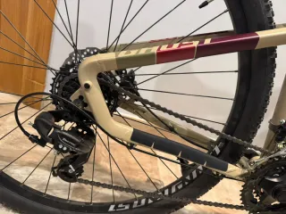 Bicicleta Montaña Ghost Kato marrón