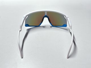 Occhiali da sole stile BXTR blu/bianchi