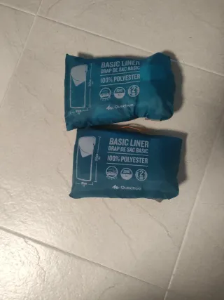 2 Sacos de Dormir Quechua Basic Liner