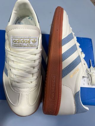 Adidas Spezial Beige y Azul