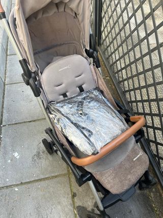 Silla paseo bebe gris