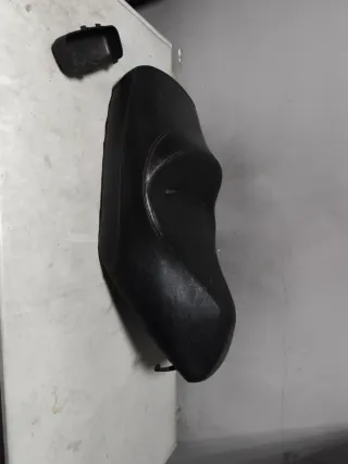Asiento Piaggio X8 250cc Negro
