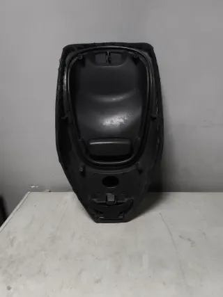 Asiento Piaggio X8 250cc Negro