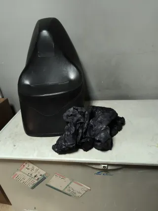 Asiento Piaggio X8 250cc Negro