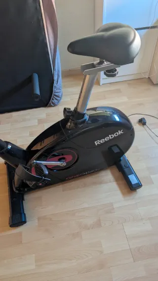 Bicicleta Estática Reebok GB40s