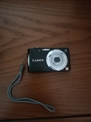 Fotocamera digitale Panasonic Lumix + Custodia