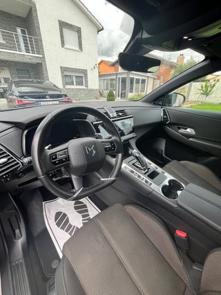 DS DS 7 2023 --70.000 km