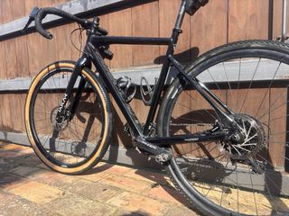 Bicicleta Gravel Megamo Jakar Negra