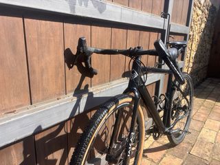 Bicicleta Gravel Megamo Jakar Negra