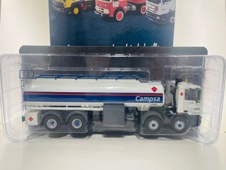 Camión a escala 1/43