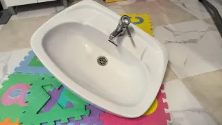 Lavabo Roca 60cm Cerámica con Grifo