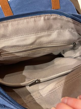 Bolso azul con estampado étnico