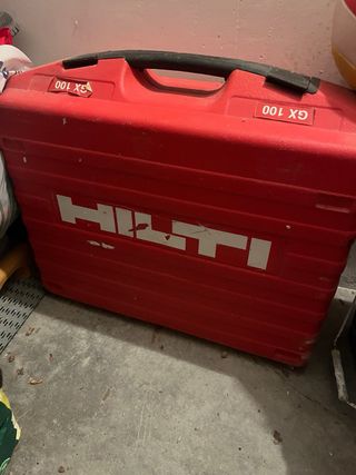 Clavadora Hilti GX 100
