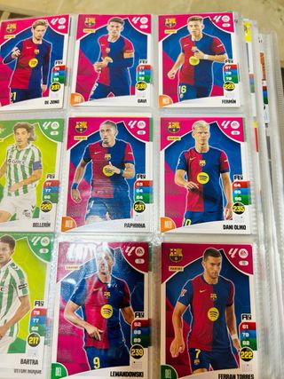 Adrenalyn XL Trading Card Game 2024-25