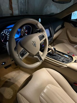 Maserati Levante 2016