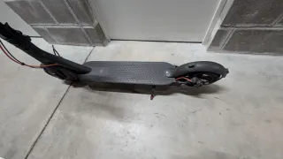 Mi Electric Scooter Pro