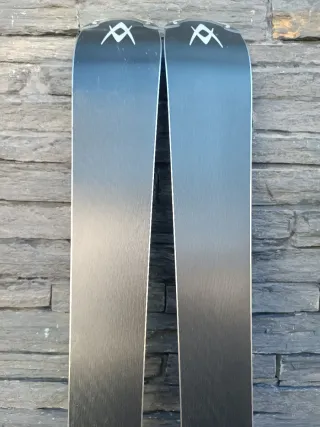 Esquís Volkl Attiva Tierra 163cm