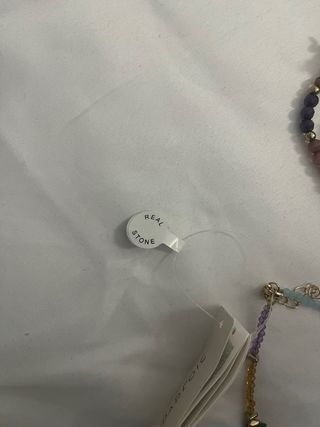 Collar, pendientes y pulsera Parfois multicolor