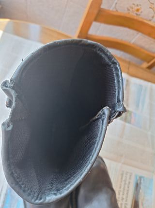 Botas de moto piel caña media hombre. Talla 42