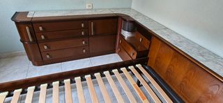 Dormitorio madera y mármol