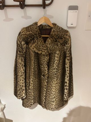 Abrigo piel leopardo
