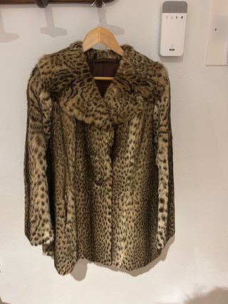 Abrigo piel leopardo