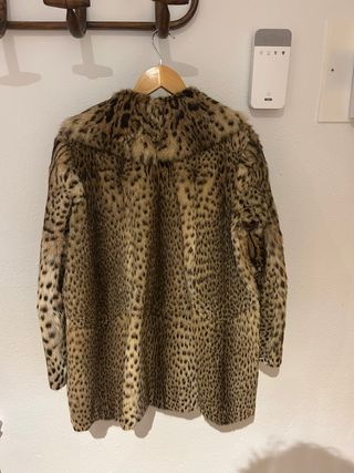Abrigo piel leopardo