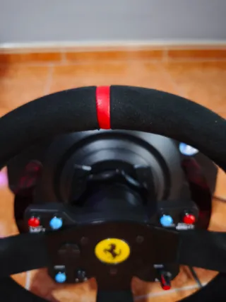 Thrustmaster T300 RS Volante Ferrari