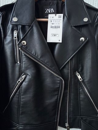 Cazadora Biker Efecto Piel Zara Talla S