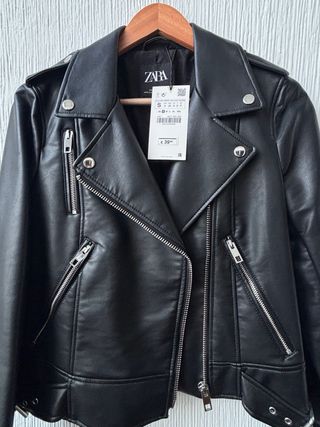 Cazadora Biker Efecto Piel Zara Talla S